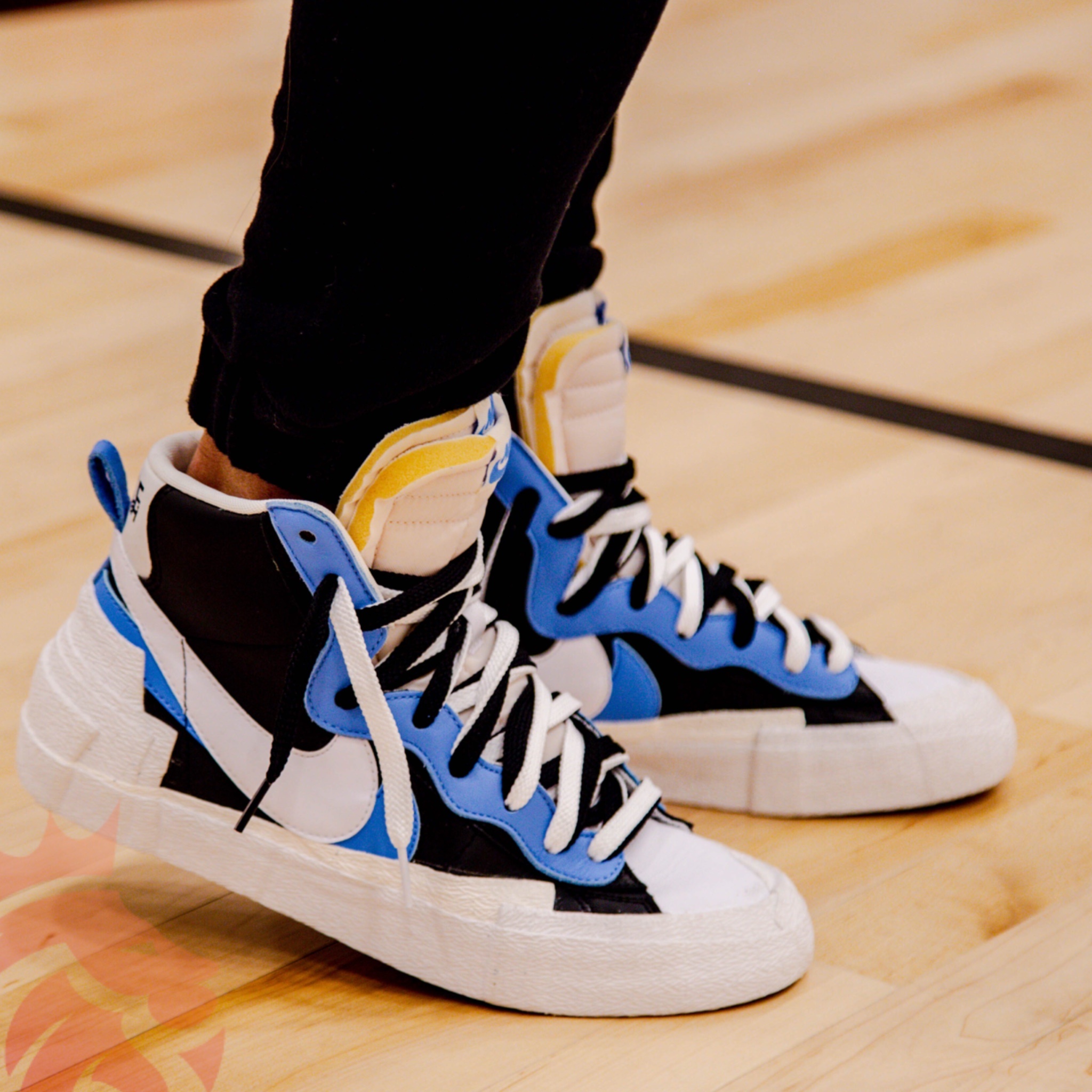 Nike Blazer Mid x Sacai White Black 