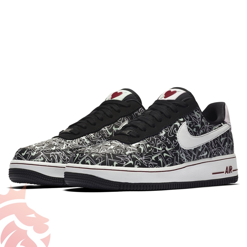 nike air force 1 valentine's day 25