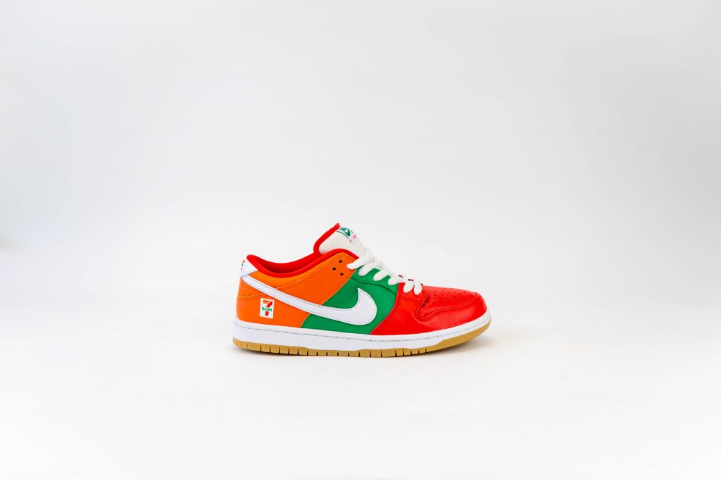Nike SB Dunk Low 7-Eleven