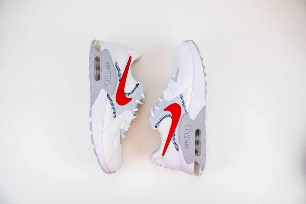 nike air max excee swoosh on tour 2020