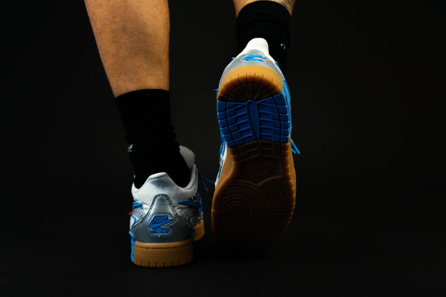 blue dunks on feet