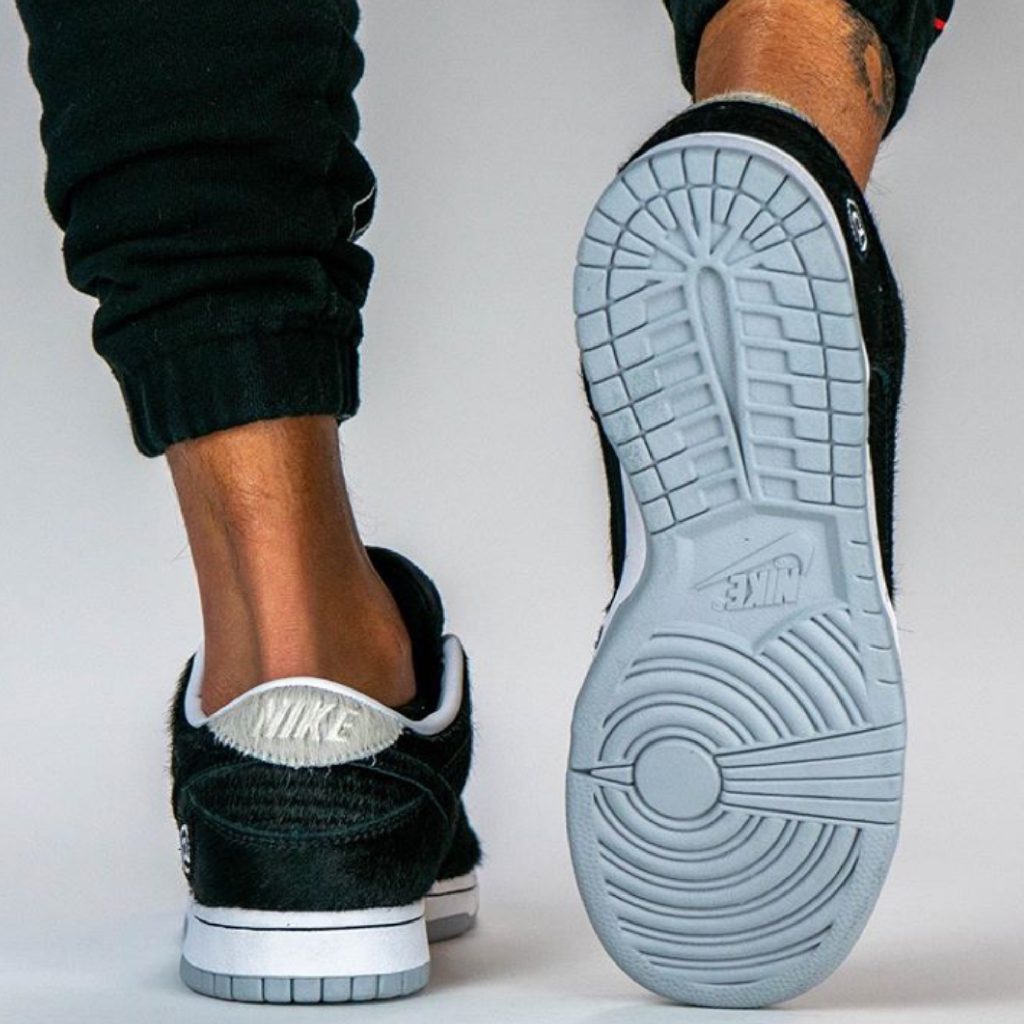 nike sb x medicom dunk high elite qs