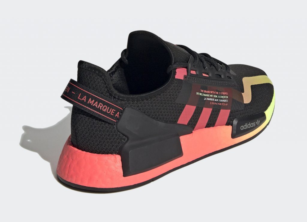 nmd r1 black red green