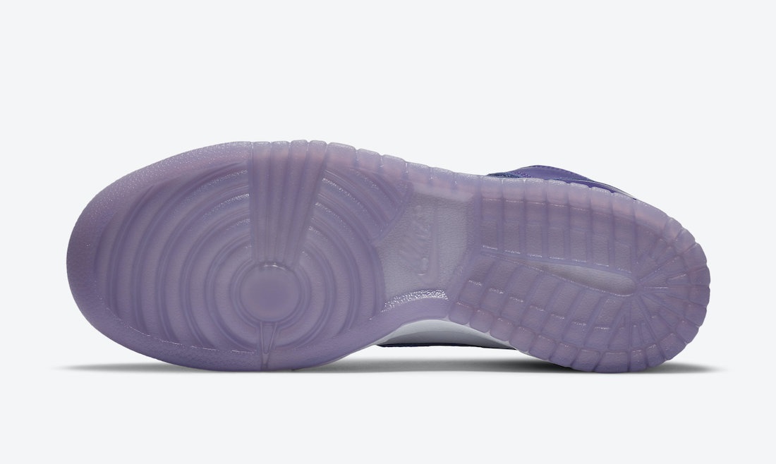 Dunk High WMNS “Varsity Purple”