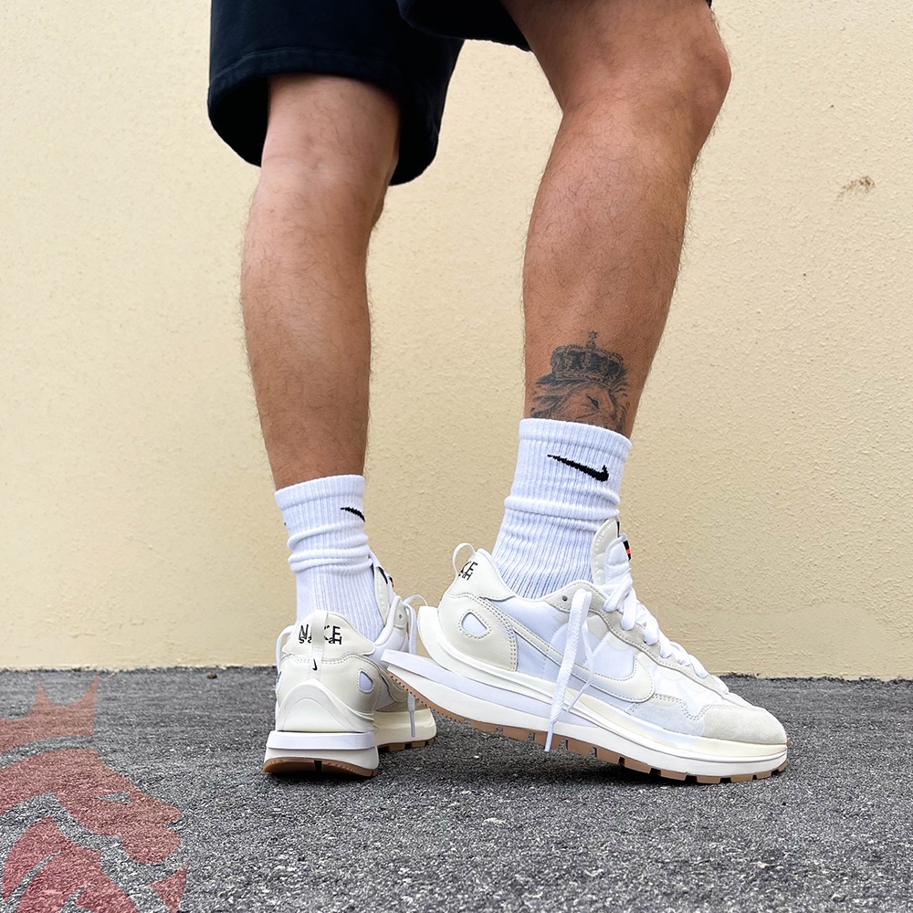 air max 1 white gum on feet